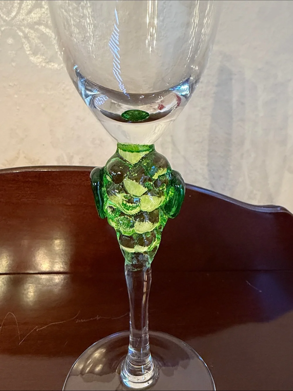 Artisan Green Stem Crystal Champagne Flute - Handcrafted Home Art